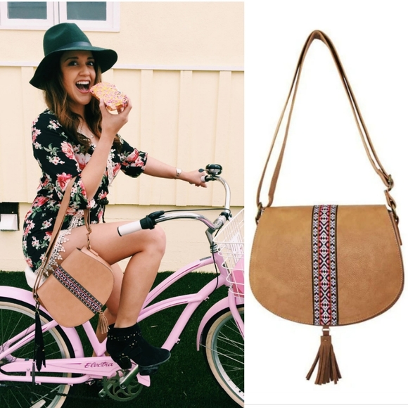 Side saddle Boho crossbody - Picture 2 of 8